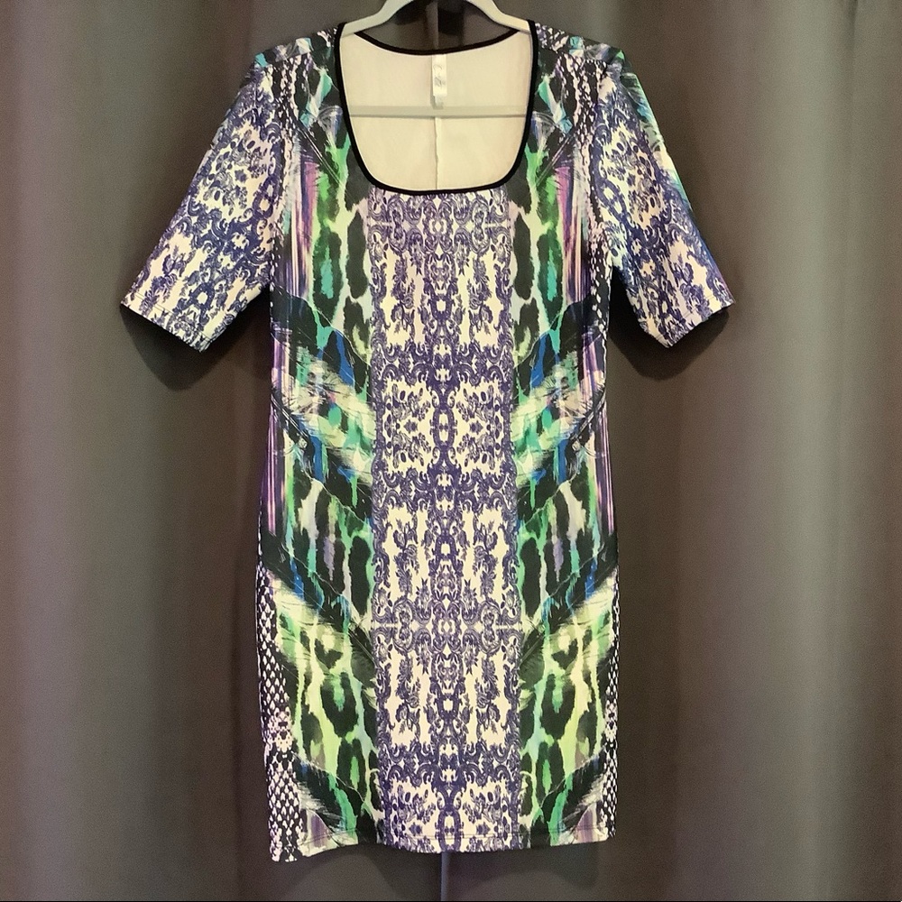 Cosette bodycon dress women’s Size L